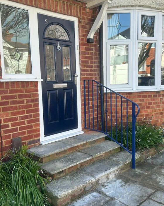 RAL 5013 синяя входная дверь
