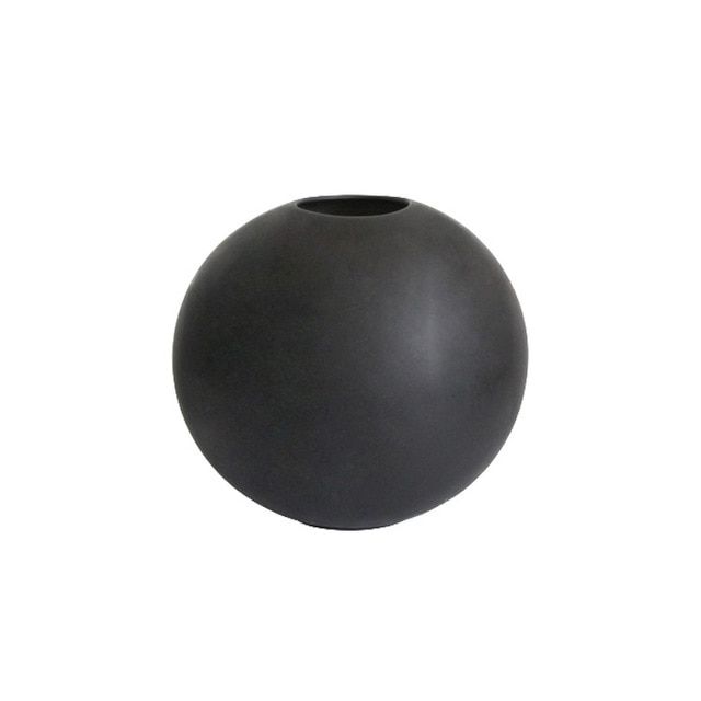 Черная матовая ваза-шар, 21см