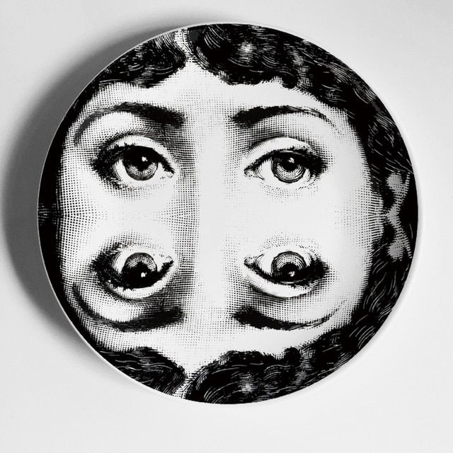 Декоративная тарелка "Глаза"