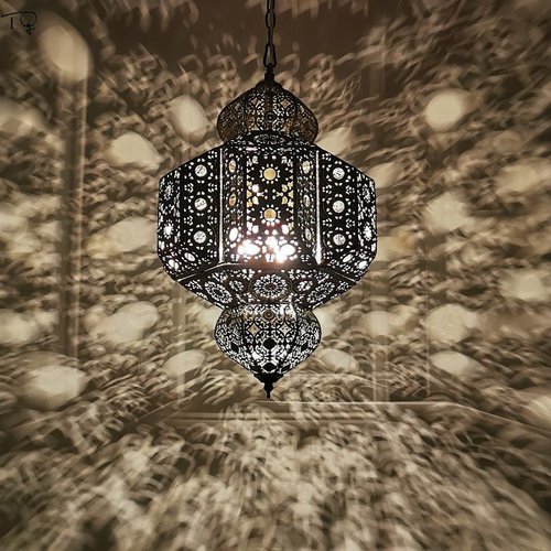 Светильник в марокканском стиле с узорами